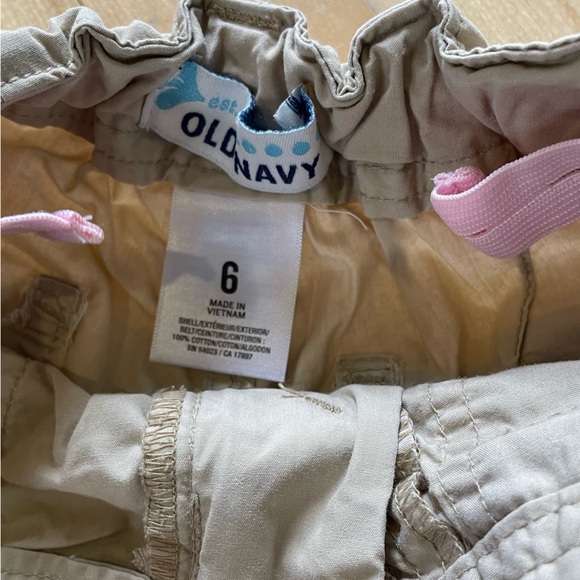 Assorted clothes for girl 5-6yo - Picture 5 of 7